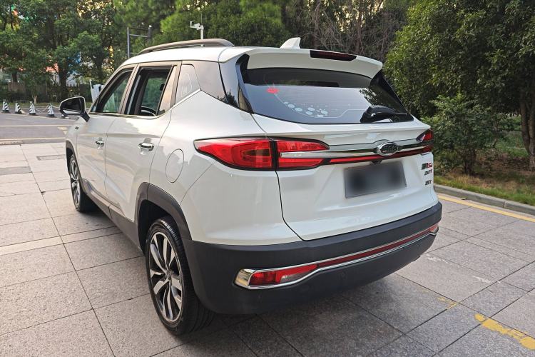 Used JAC Group Refine S4 2019 1.5T Manual Dream Edition Exterior 4