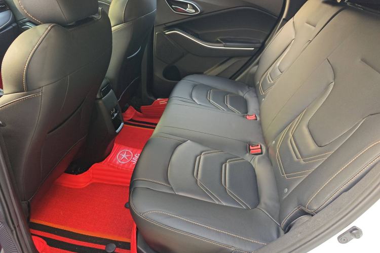 Used JAC Group Refine S4 2019 1.5T Manual Dream Edition Interior 4