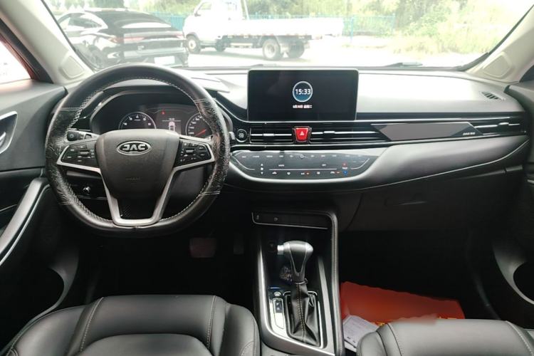Used JAC Group Refine S4 2019 1.6L CVT Superior Edition Center Console