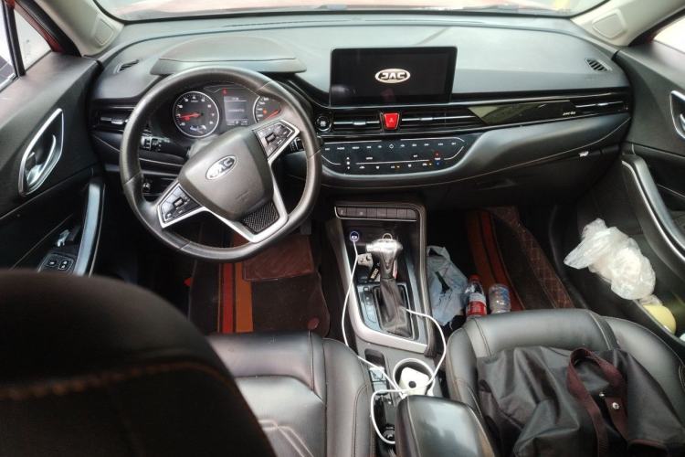 Used JAC Group Refine S4 2019 1.6L CVT Superior Edition Center Console