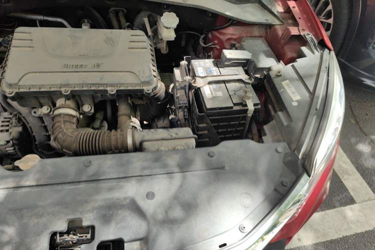 Used JAC Group Refine S4 2019 1.6L CVT Dream Edition Engine Bay Left