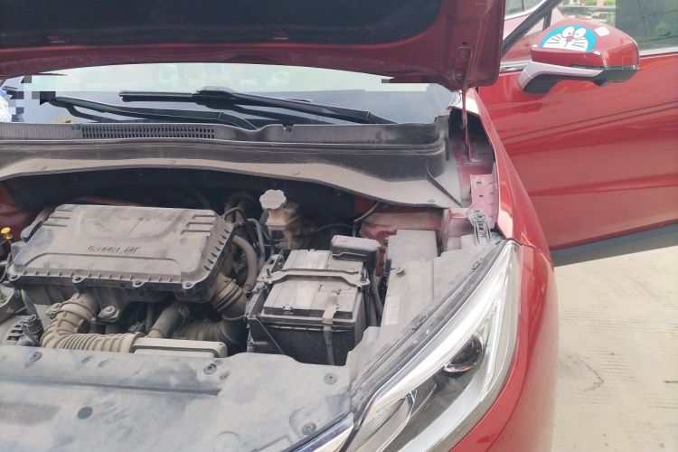 Used JAC Group Refine S4 2019 1.6L CVT Superior Edition Engine Bay Left