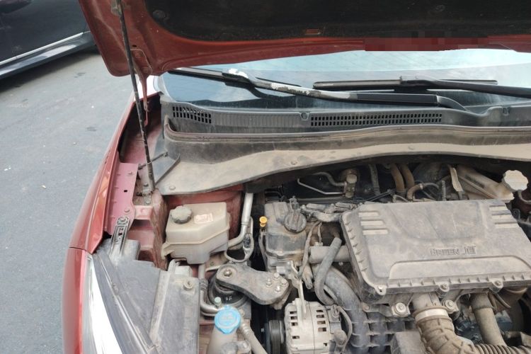 Used JAC Group Refine S4 2019 1.6L CVT Superior Edition Engine Bay Right