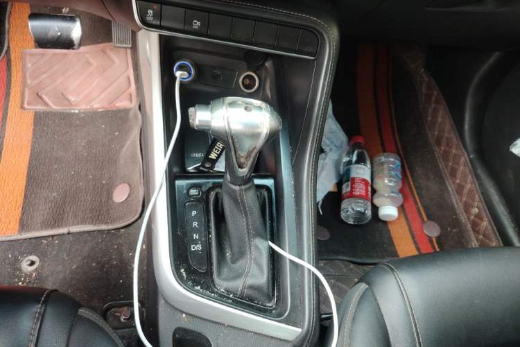 Used JAC Group Refine S4 2019 1.6L CVT Superior Edition Gear Lever