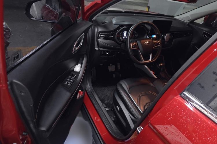 Used JAC Group Refine S4 2019 1.6L CVT Dream Edition Interior 3