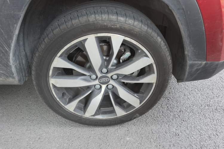 Used JAC Group Refine S4 2019 1.6L Manual Overdrive Model Right Front Wheel Hub