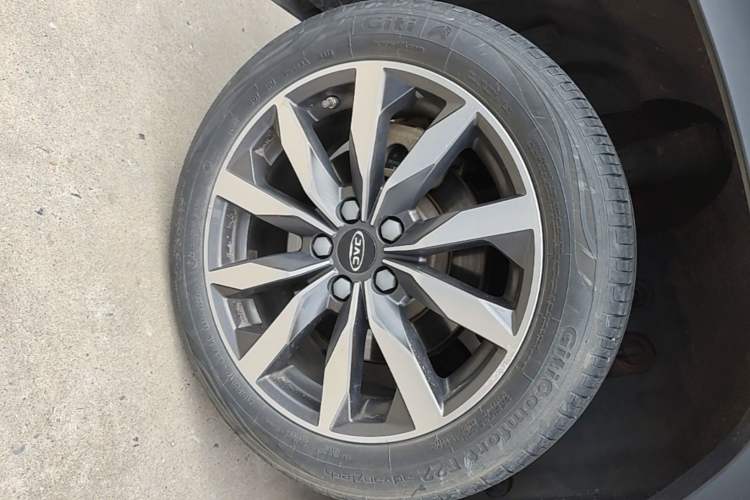 Used JAC Group Refine S4 2019 1.6L CVT Dream Edition Right Rear Wheel Hub