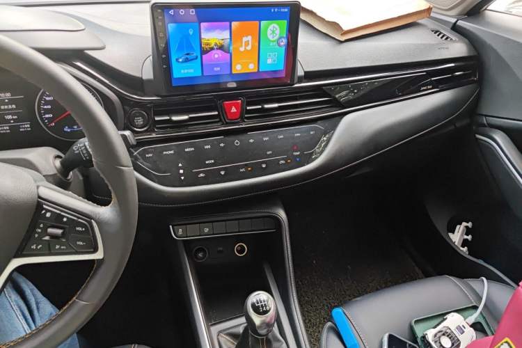 Used JAC Group Refine S4 2019 1.5T Manual Overdrive Model Audio And AC Panel