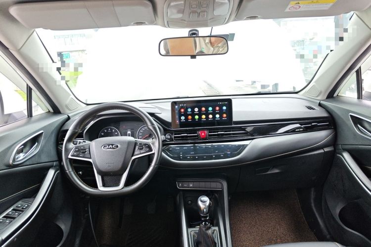Used JAC Group Refine S4 2019 1.6L Manual Overdrive Model Center Console