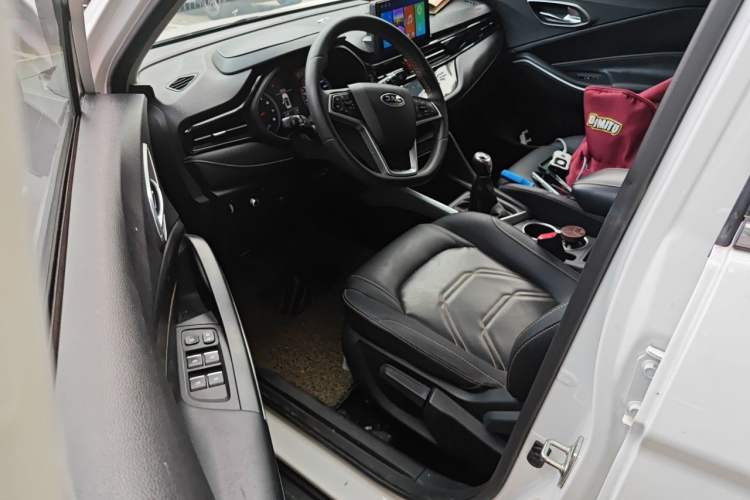 Used JAC Group Refine S4 2019 1.5T Manual Overdrive Model Driver Seat