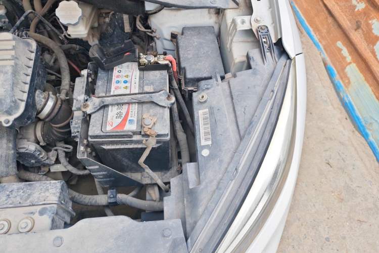 Used JAC Group Refine S4 2019 1.6L Manual Overdrive Model Engine Bay Left