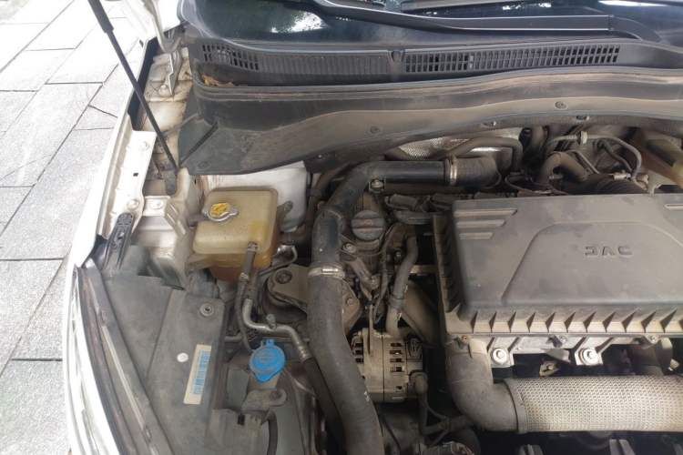 Used JAC Group Refine S4 2019 1.5T CVT Superior Trim Engine Bay Right