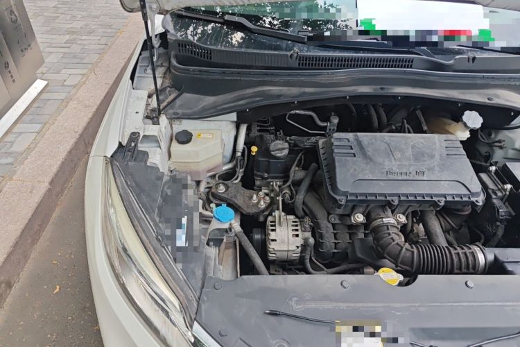 Used JAC Group Refine S4 2019 1.6L CVT Superior Edition Engine Bay Right