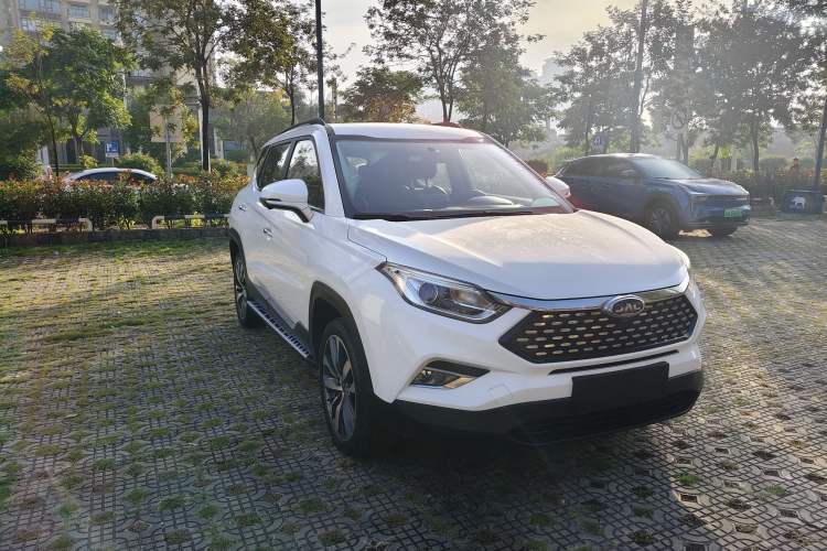 Used JAC Group Refine S4 2019 1.6L Manual Dream Edition Exterior 2
