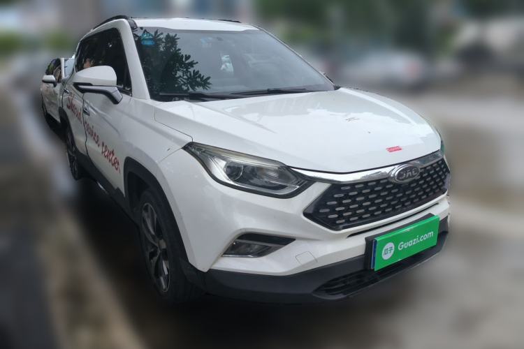 Used JAC Group Refine S4 2019 1.6L CVT Superior Edition Front Right 45 Deg