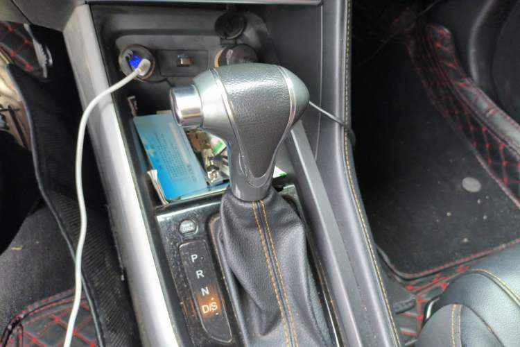 Used JAC Group Refine S4 2019 1.6L CVT Superior Edition Gear Lever