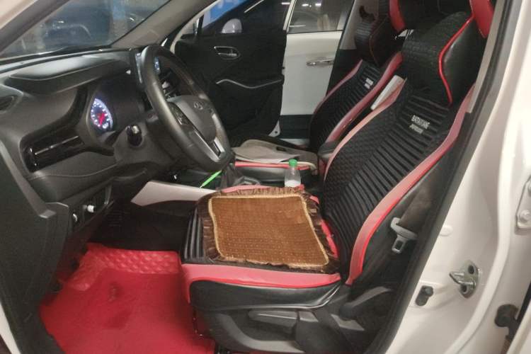 Used JAC Group Refine S4 2019 1.5T Manual Overdrive Model Left Front Seat