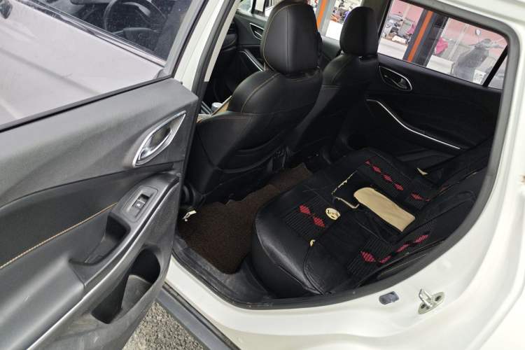 Used JAC Group Refine S4 2019 1.6L Manual Overdrive Model Left Rear Seat