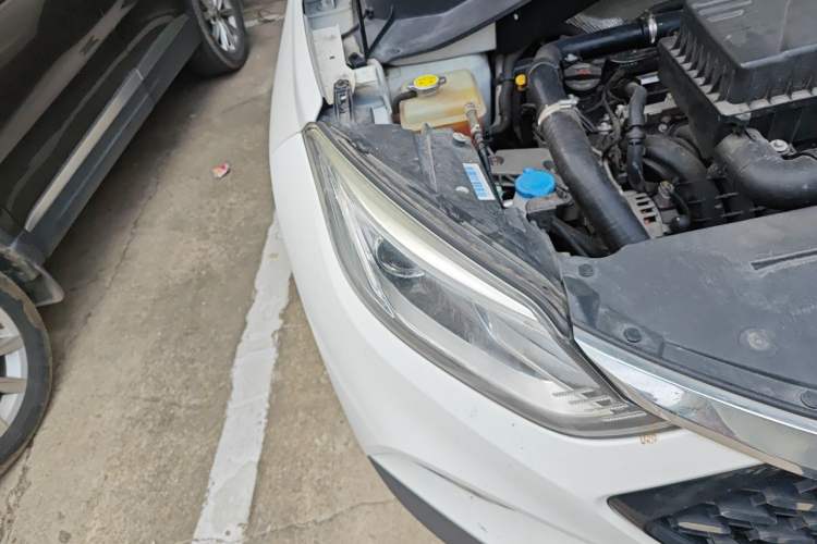 Used JAC Group Refine S4 2019 1.5T Manual Overdrive Model Right Front Headlight
