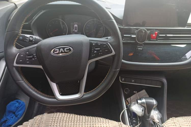 Used JAC Group Refine S4 2019 1.6L CVT Superior Edition Steering Wheel