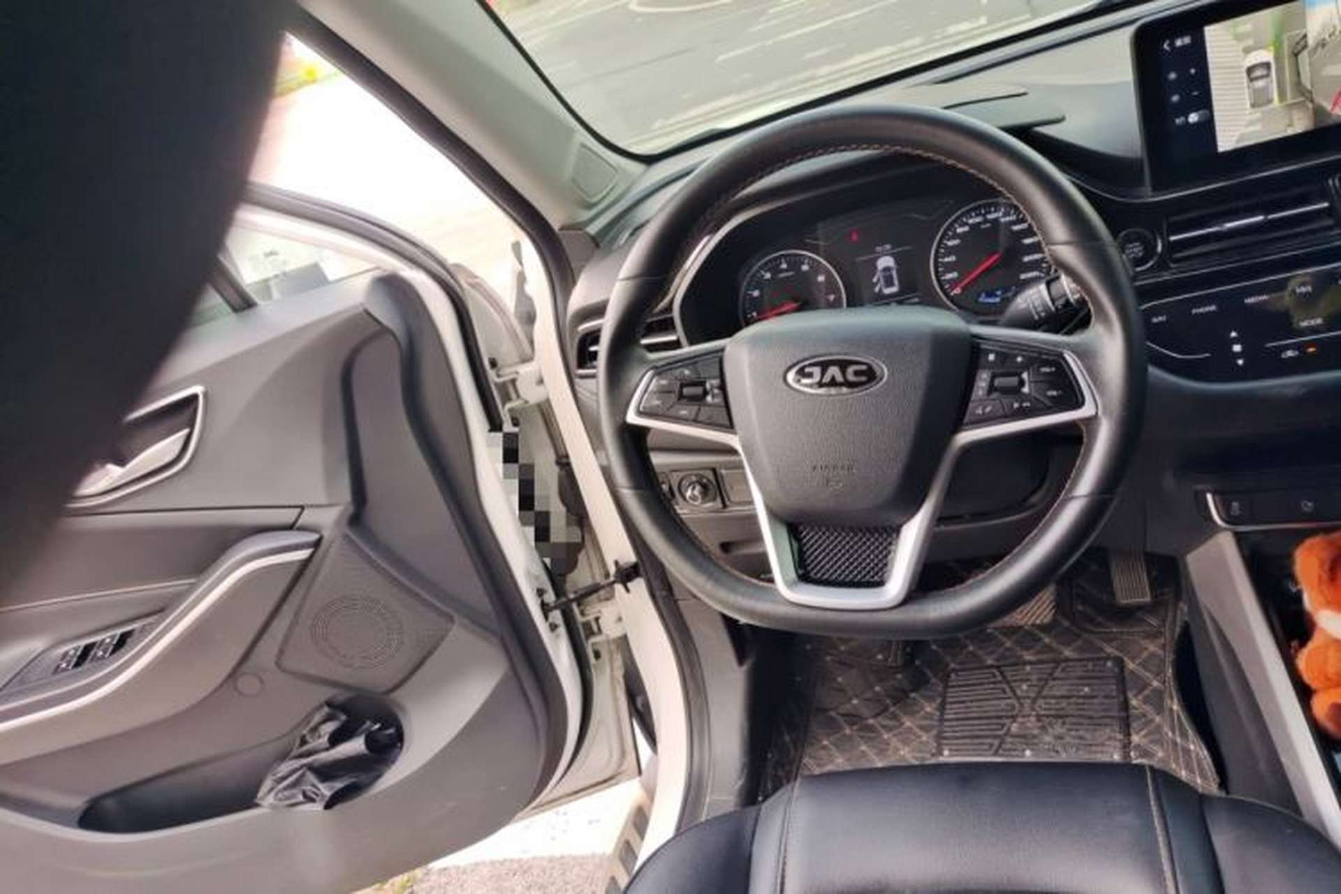 Used JAC Group Refine S4 2019 1.6L CVT Superior Edition Steering Wheel