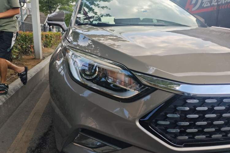 Used JAC Group Refine S4 2019 1.5T Manual Overdrive Model Right Front Headlight