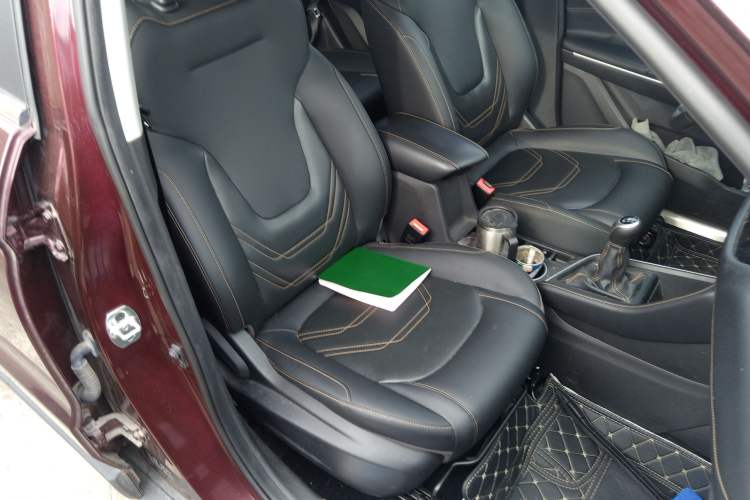 Used JAC Group Refine S4 2020 1.5T Manual Dream II Type Right Front Seat