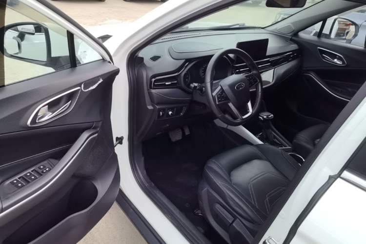 Used JAC Group Refine S4 2020 1.5T CVT Superior Trim Driver Seat