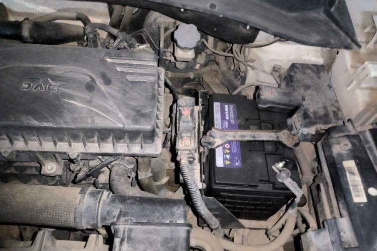 Used JAC Group Refine S4 2020 1.5T CVT Superior Trim Engine Bay Left