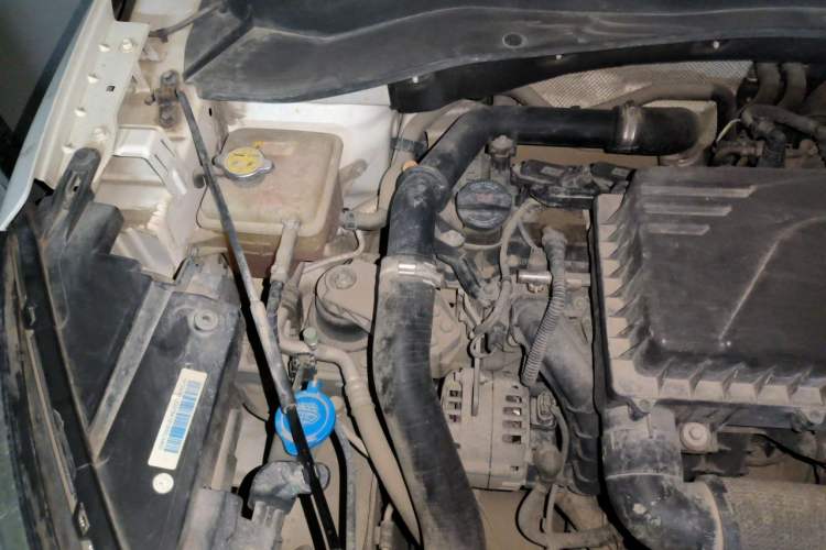 Used JAC Group Refine S4 2020 1.5T CVT Superior Trim Engine Bay Right
