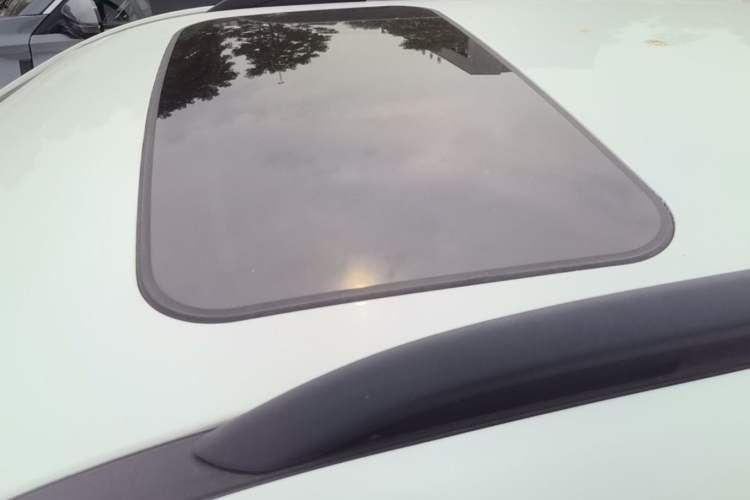 Used JAC Group Refine S4 2020 1.5T CVT Superior Trim Roof