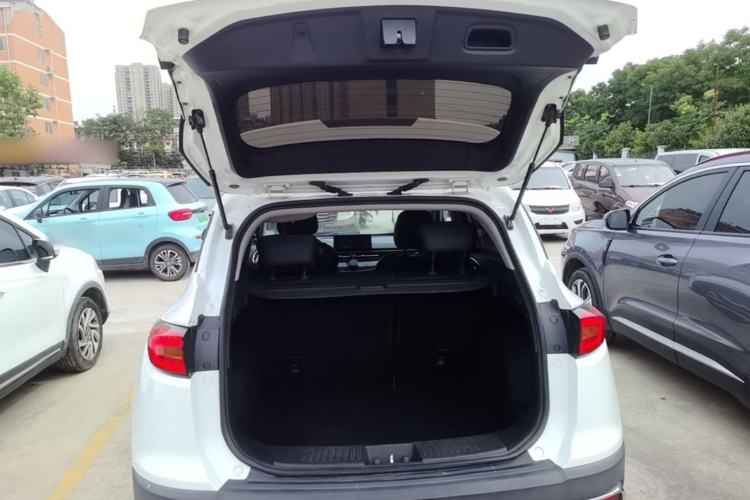 Used JAC Group Refine S4 2020 1.5T CVT Superior Trim Trunk