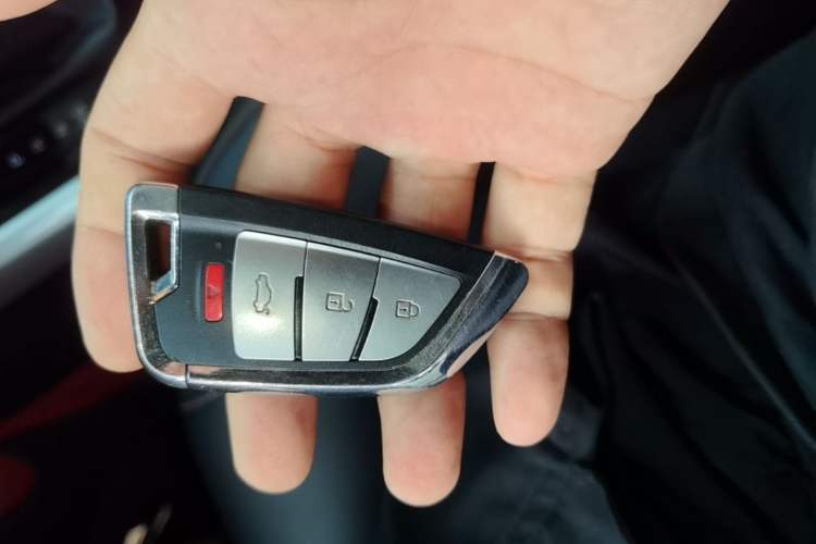Used JAC Group Refine S4 2020 1.5T CVT Superior Trim Vehicle Key