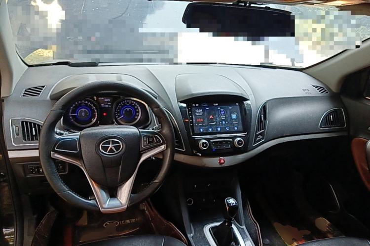 Used JAC Group Refine S5 2013 2.0T Manual New Edition Center Console