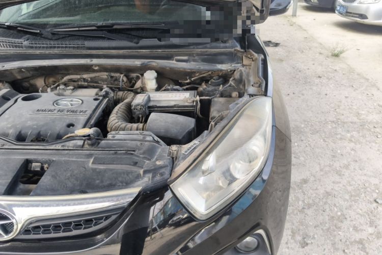 Used JAC Group Refine S5 2013 2.0L Manual Luxury Edition Engine Bay Left