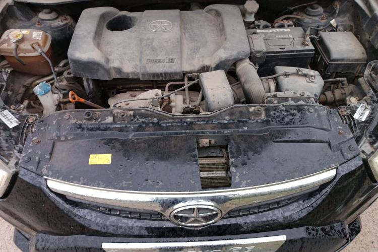 Used JAC Group Refine S5 2013 2.0T Manual New Edition Engine Bay