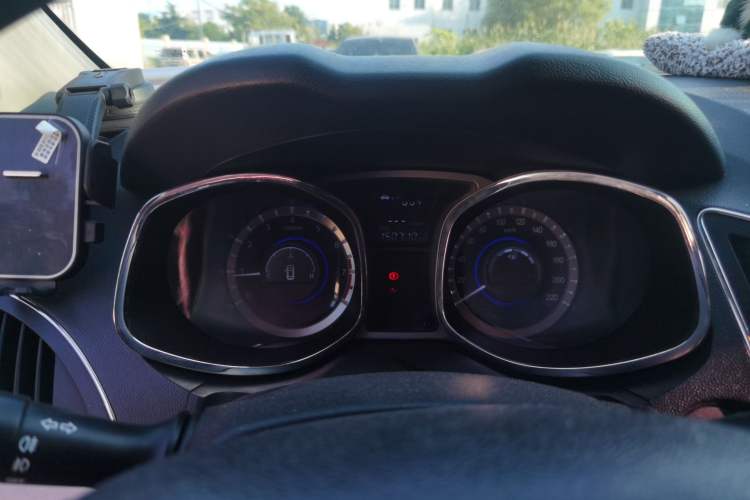 Used JAC Group Refine S5 2013 2.0T Manual Luxury Edition Instrument Cluster