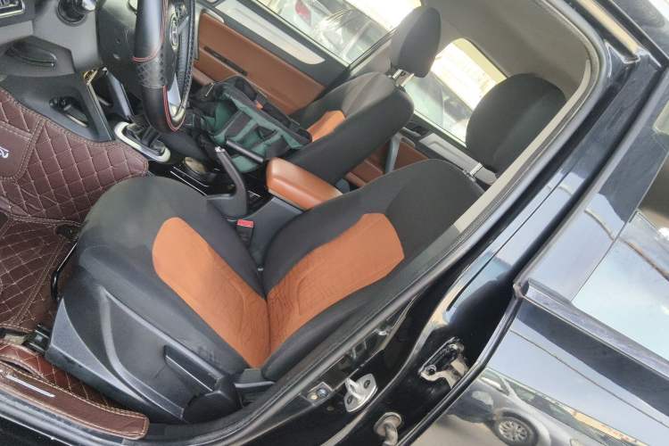 Used JAC Group Refine S5 2013 2.0L Manual Luxury Edition Left Front Seat