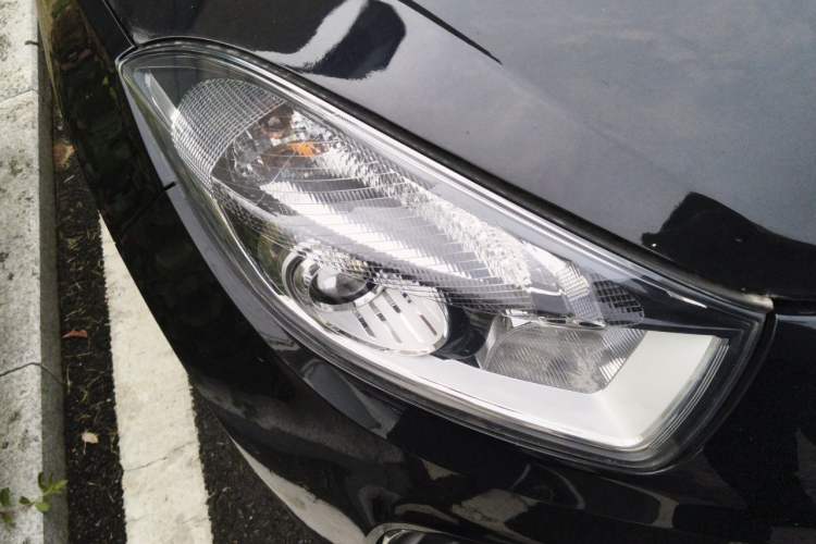 Used JAC Group Refine S5 2013 1.8T Manual New Edition Right Front Headlight