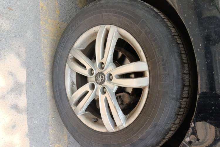 Used JAC Group Refine S5 2013 2.0T Manual New Edition Right Front Wheel Hub