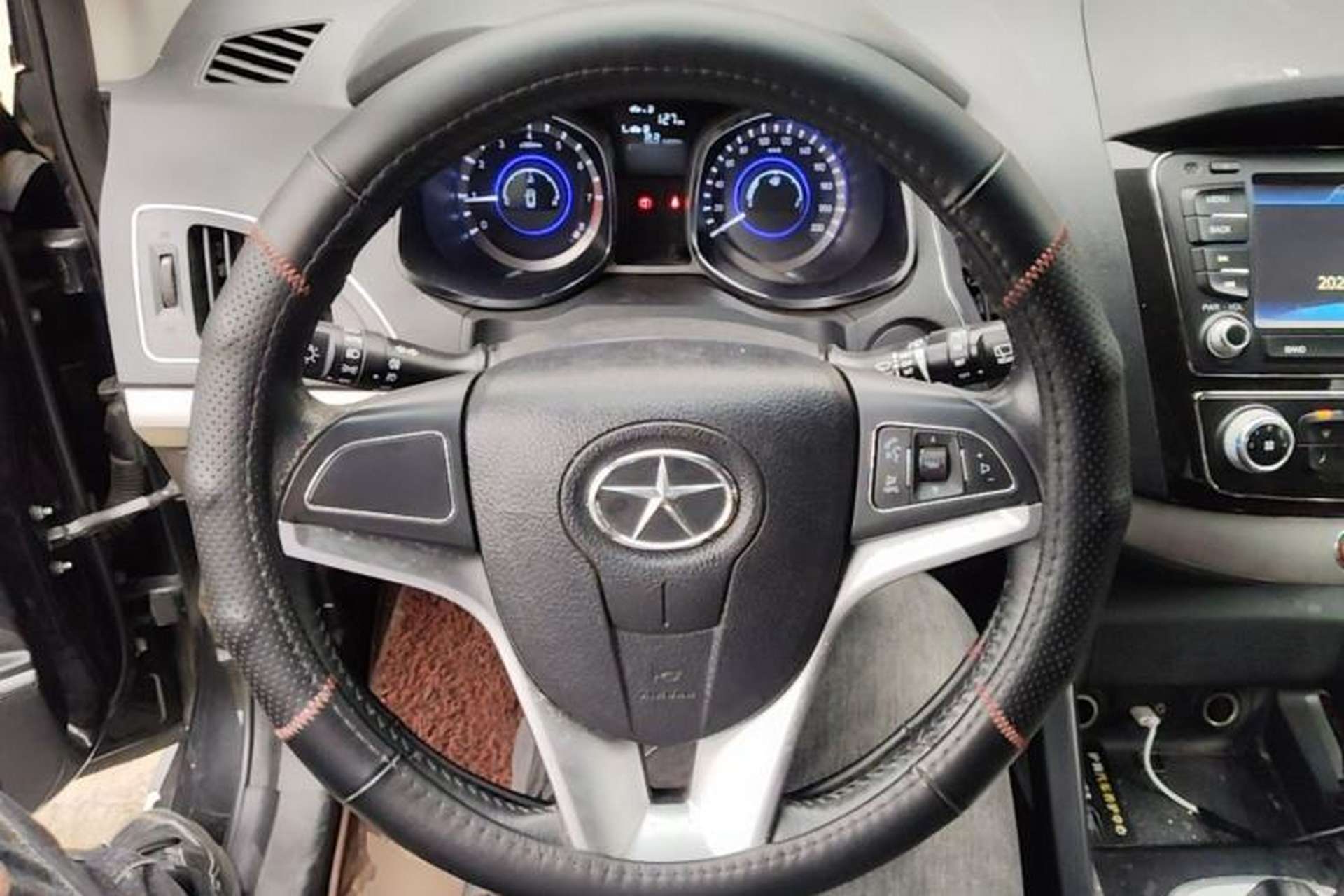 Used JAC Group Refine S5 2013 2.0L Manual Luxury Edition Steering Wheel