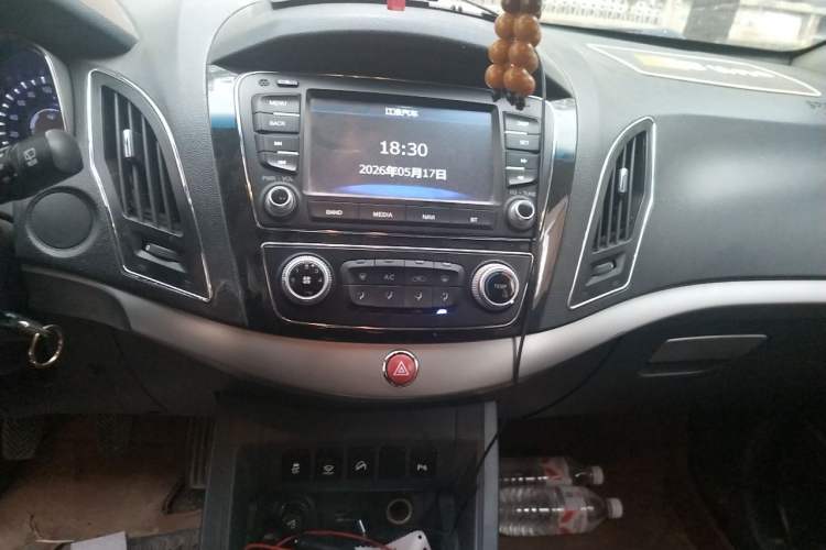 Used JAC Group Refine S5 2013 2.0T Manual Luxury Edition Audio And AC Panel