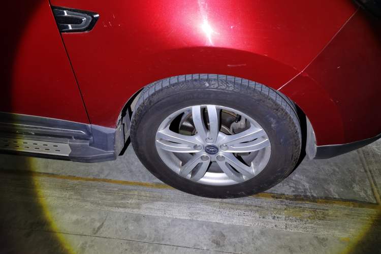 Used JAC Group Refine S5 2013 2.0T Manual New Edition Right Front Wheel Hub