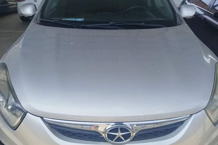 Used JAC Group Refine S5 2013 2.0L Manual Elite Edition Engine Bay