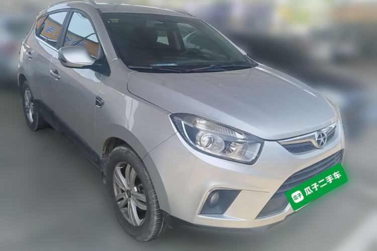 Used JAC Group Refine S5 2013 2.0L Manual Elite Edition Front Right 45 Deg