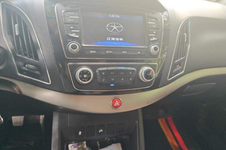 Used JAC Group Refine S5 2013 2.0T Manual New Edition Audio And AC Panel