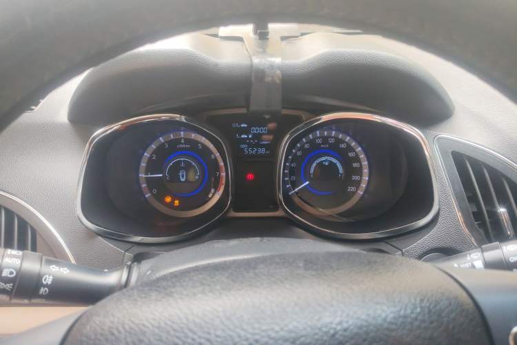 Used JAC Group Refine S5 2013 2.0T Manual Luxury Edition Instrument Cluster