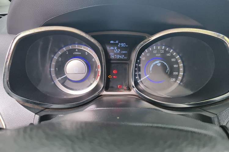 Used JAC Group Refine S5 2013 2.0T Manual Luxury Edition Instrument Cluster