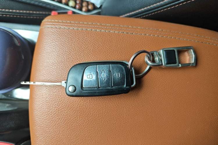 Used JAC Group Refine S5 2013 2.0T Manual Luxury Edition Vehicle Key