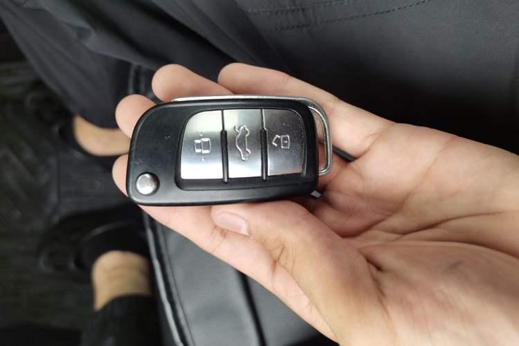 Used JAC Group Refine S5 2013 2.0T Manual Luxury Edition Vehicle Key